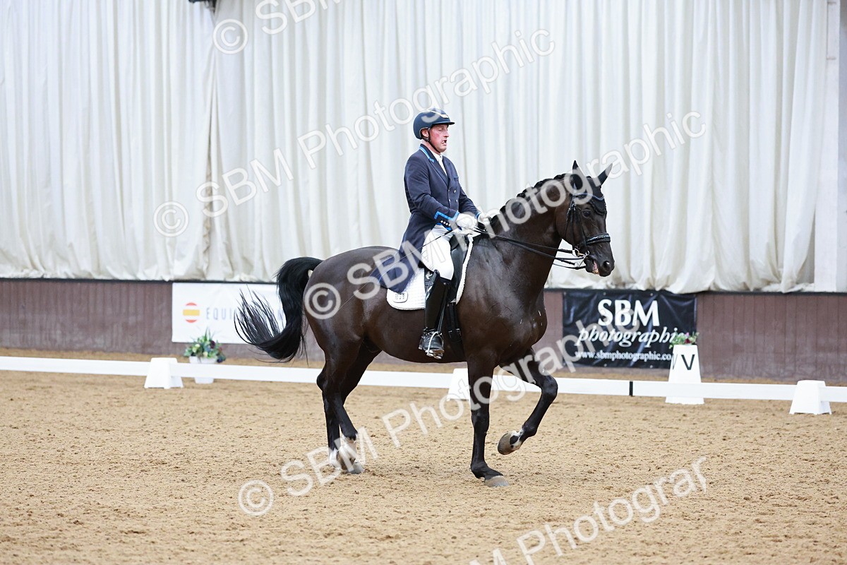 SBM_015985 - Class 5 - FEI INT II - 15.48-17.00