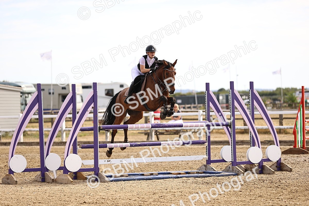 SBM_001499 - Class 6 - Senior Newcomers 1.10m