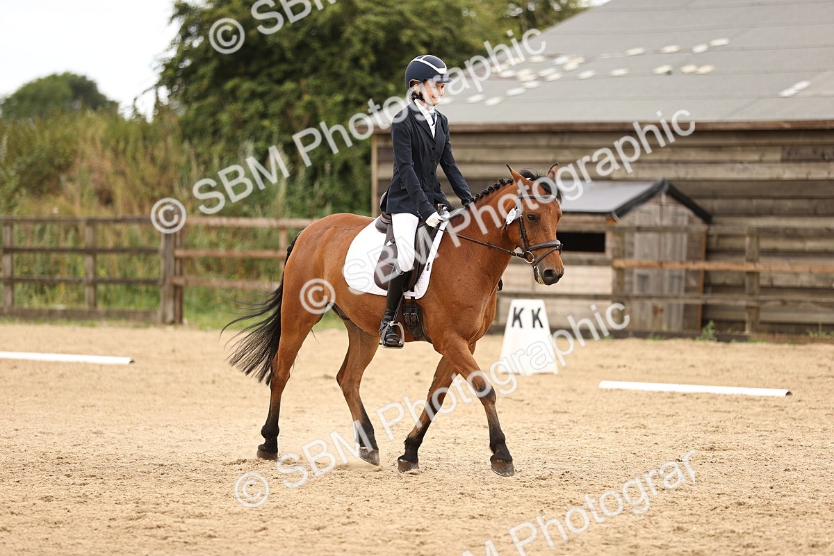 SBM_000893 - Class 7 - Novice 37