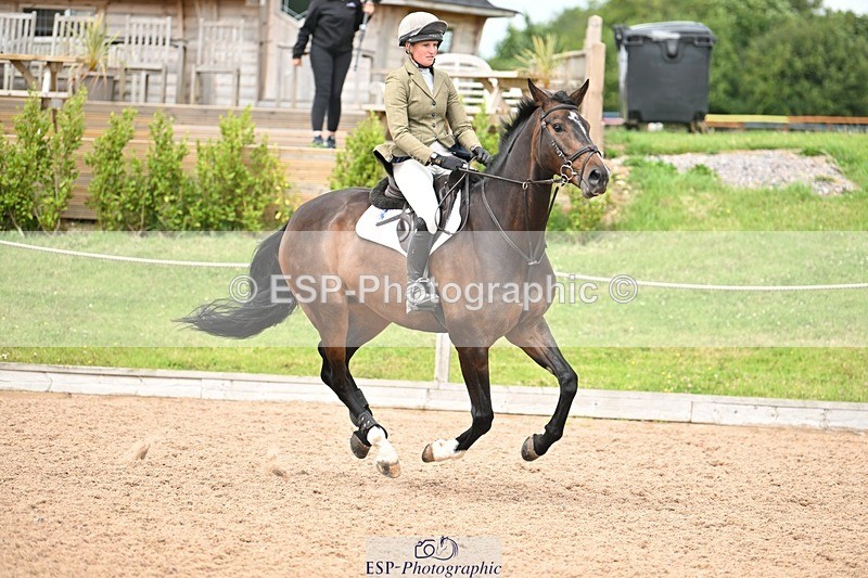 250611-140510-00776 - Cls 6 Snr Foxhunter & 1.20m Open
