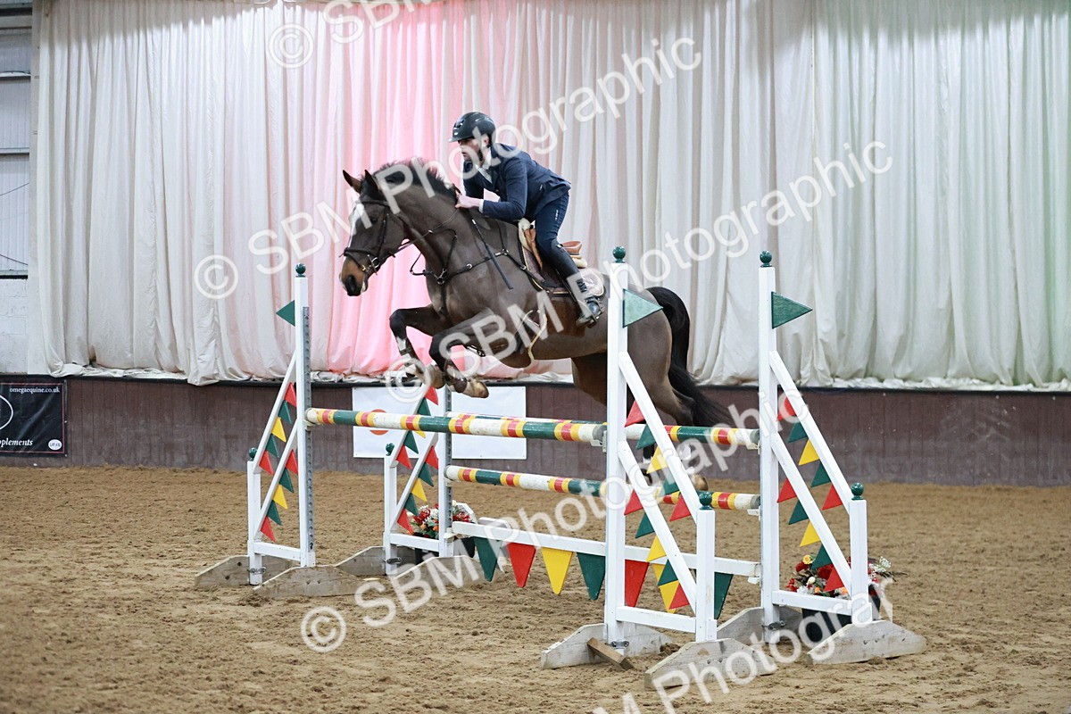 SBM_001253 - Class 5 - Senior Foxhunter 1.20m