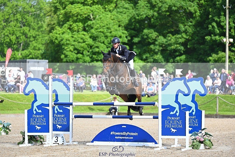 240526-093840-19658 - 303-KILLEENHOUSESTUD_OBOS_16-Tom_D_Crisp