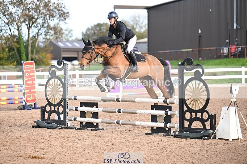 251022-111526-00233 - Clear Round & Cls 1 Brit Nov 90cm