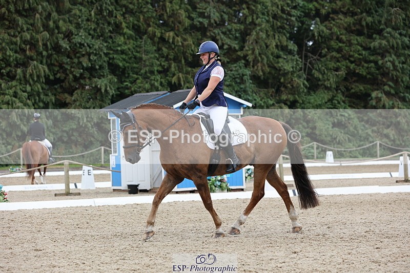 250718A-133426-01551 - 072-Emma.Trace-Laddenbrook.Truman