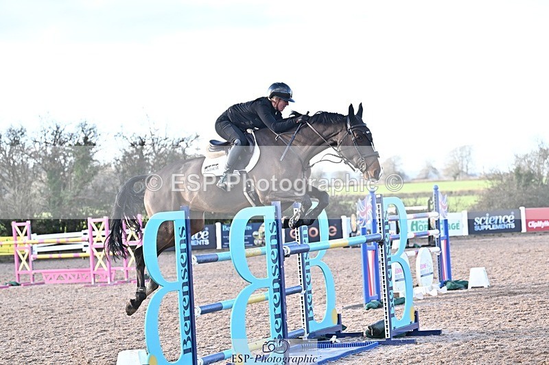 251203-142239-00816 - Cls 6 National 1.30m and 1.40m