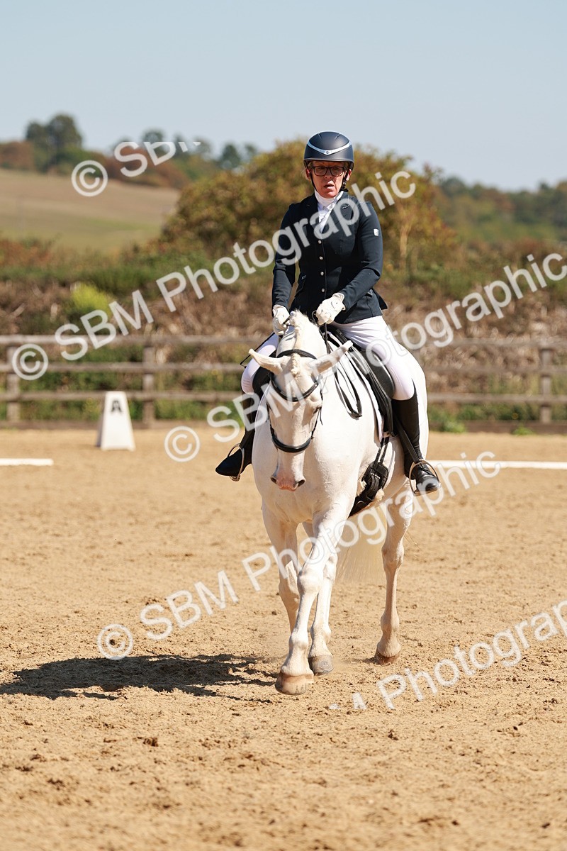 SBM_011132 - Class 6 - Novice 1