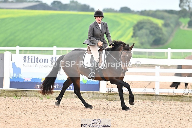 250920-110448-00375 - Cls 22+23 Club and Schools 70cm