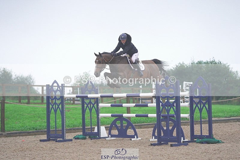 231017A-112150-06695 - Cls 26 Chard Equ Grand Prix