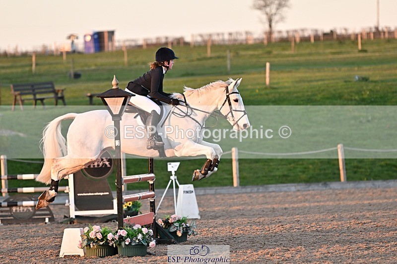 250401-193224-01041 - 100cm Cl;asses