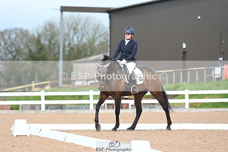 240323A-132017-01931 - UnA Intro A and B