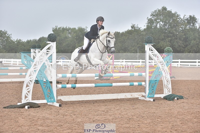 230805A-132736-00738 - Cls 9 Pony Discovery & 90cm Open