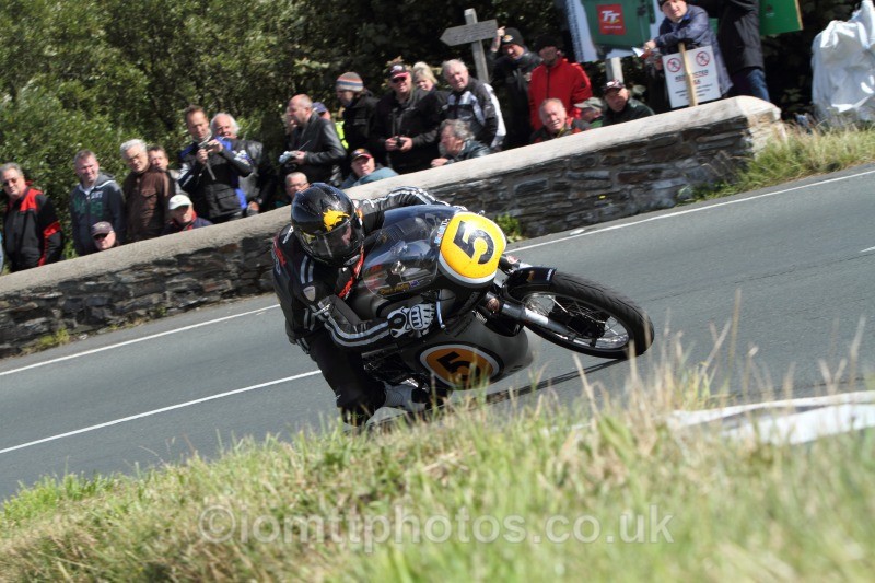 Bruce Anstey - Bennetts 500cc Classic TT