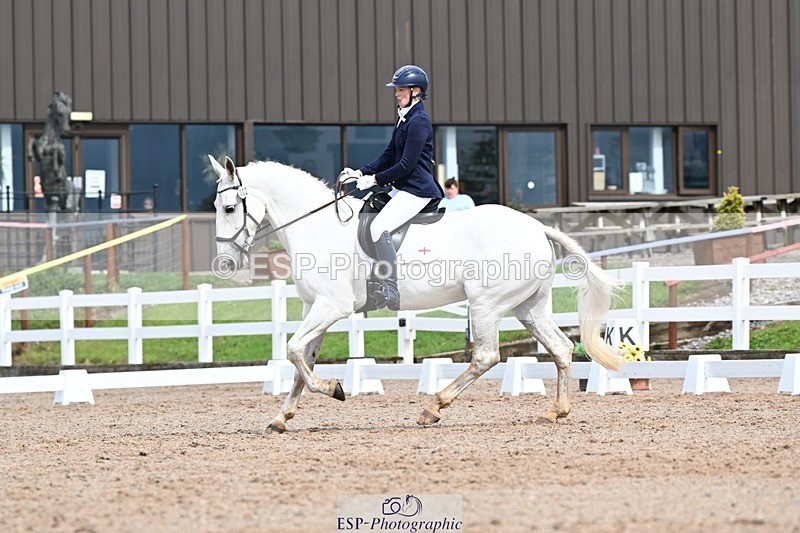 250907-131530-10040 - 071-Emma.ChapmanRoyal.Achiever