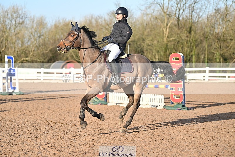 231210A-134725-02683 - Cls 20 Newcomers & 1.10m Open