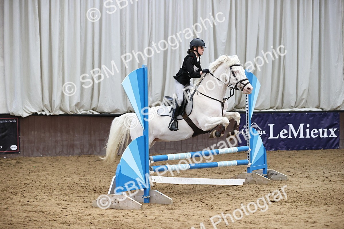 SBM_001801 - Class 5 - Henlow Veterinary Hospital 70cm