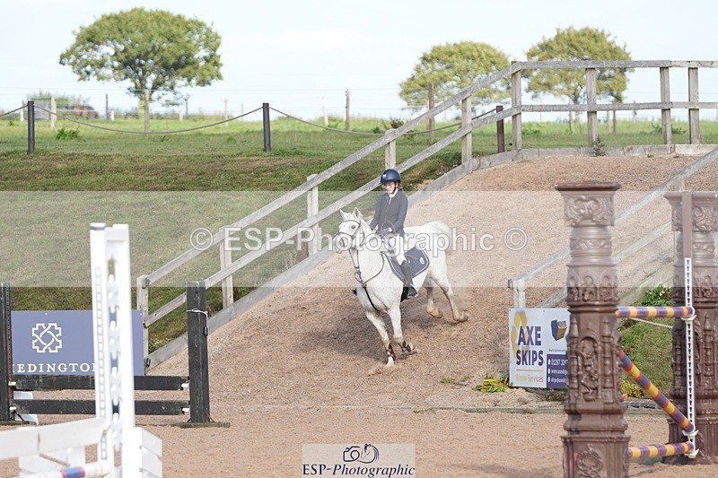 260926-154501-01290 - Cls 13 70cm Speed Derby