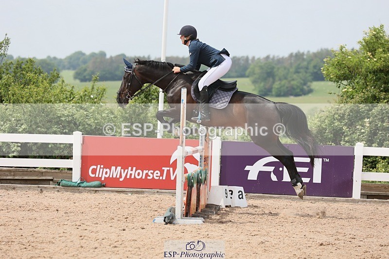 250523-125109-01448 - Cls 09 A&B  Snr Disc & 1.00m Open