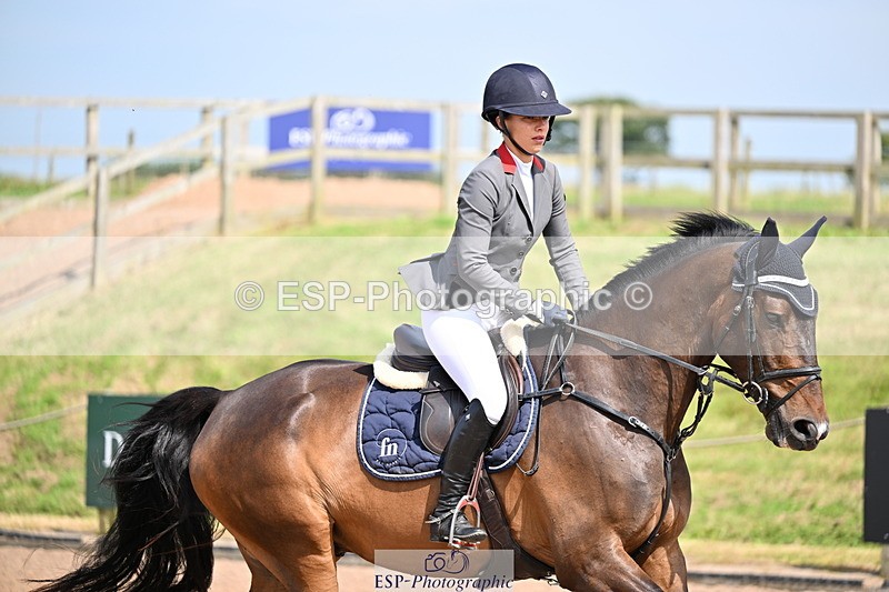 240828A-141308-00828 - Cls 4 Snr Newcomers and 1.10m Open