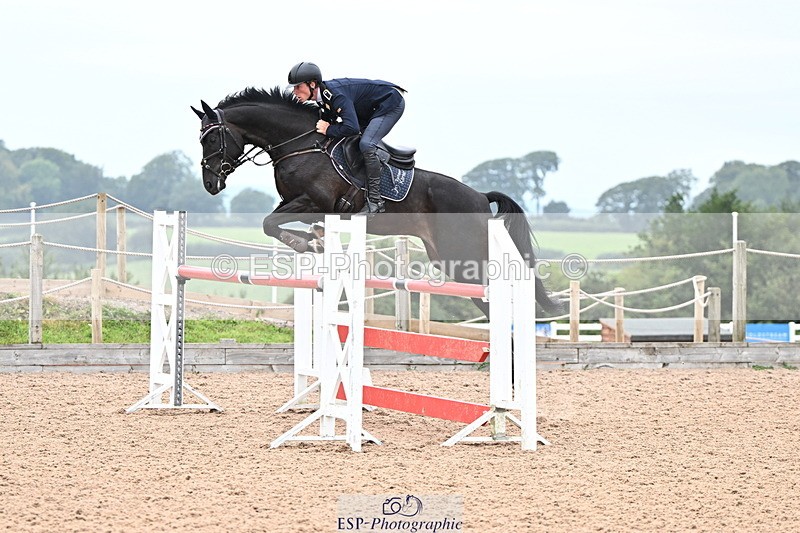 240828A-155652-01244 - Cls 5 Snr Foxhunter and 1.20m Open