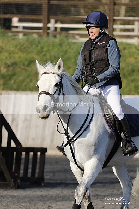_EST0013 - Bourne Valley Riding Club Winter Showjumping 27/03/22
