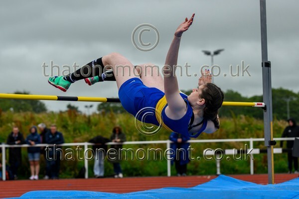 ComMast25-910060 - Field Female Set One