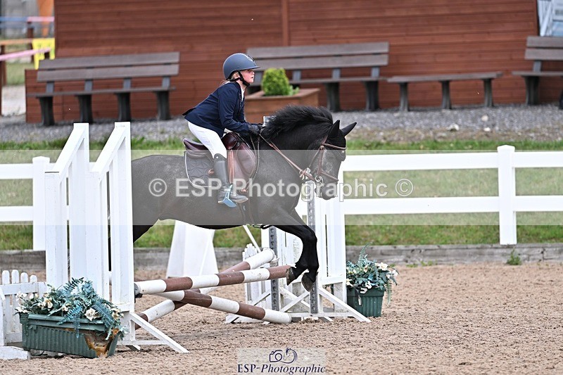 250729-143843-00018 - Clear Round and 60cm