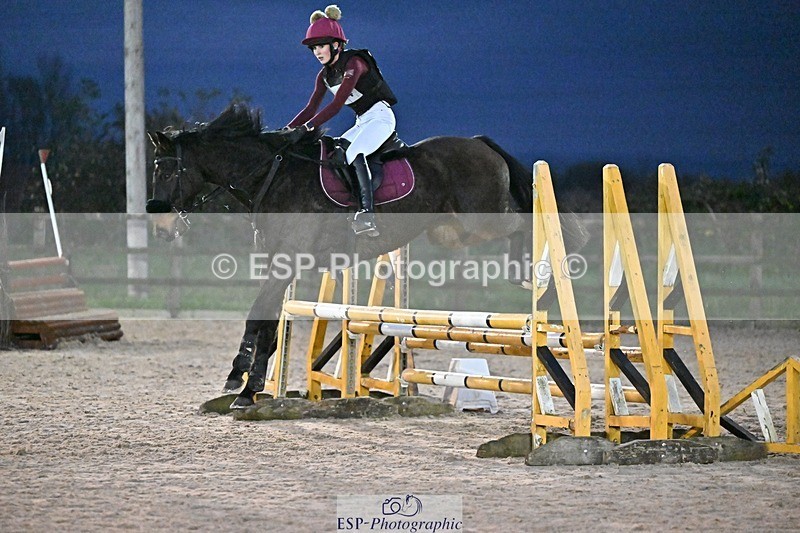 241110-165232-01509 - 90-95cm Arena Eventing