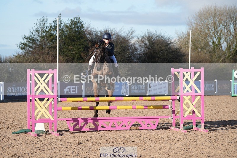 251130-131813-01223 - Cls 15 - 17 Children on Horses