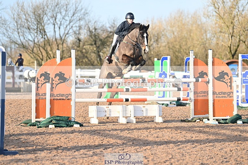 231210A-144043-02814 - Cls 21 Foxhunter & 1.20m Open