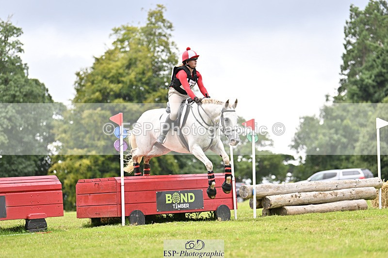 240825X-163032-36284 - 80cm XC 15.30 to 16.30