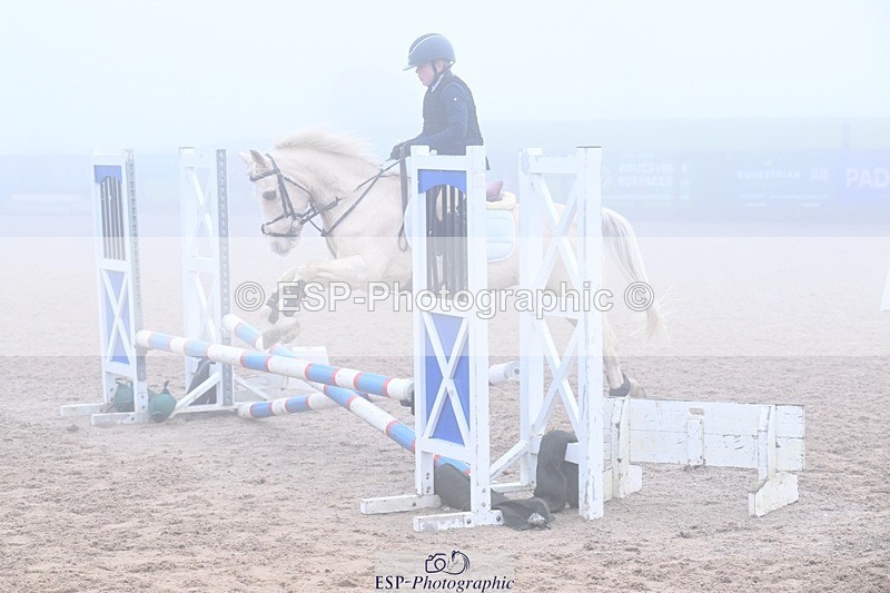 251115-101315-00415 - Cls 20+21 Club and Schools 60cm