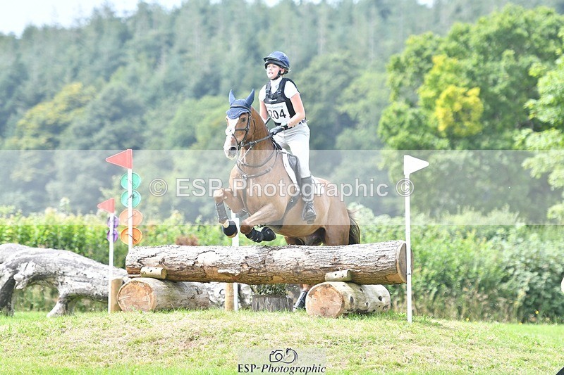 240803-133239-06905 - 204-Ella_Lawton-Smith-LOWHILL_FIER_AMBASSADOR