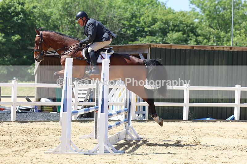 3E7A9481 - Class 8: Senior 80cm