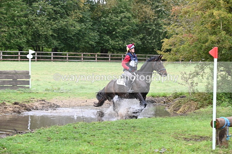 WJ6_6632 - Time at Photographer 13:06 to 13:23