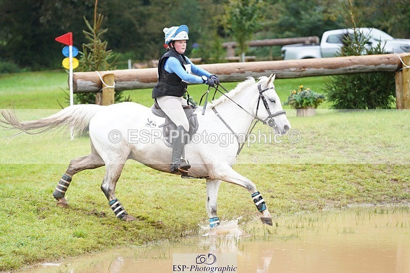 231021-111258-15426 - 659-MACS.BOY-Daisy.Fulton-SC+XC