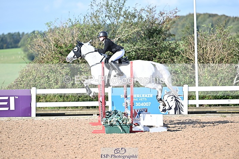 241004A-104037-01292 - Fri 07 Snr Brit Nov & 90cm Open