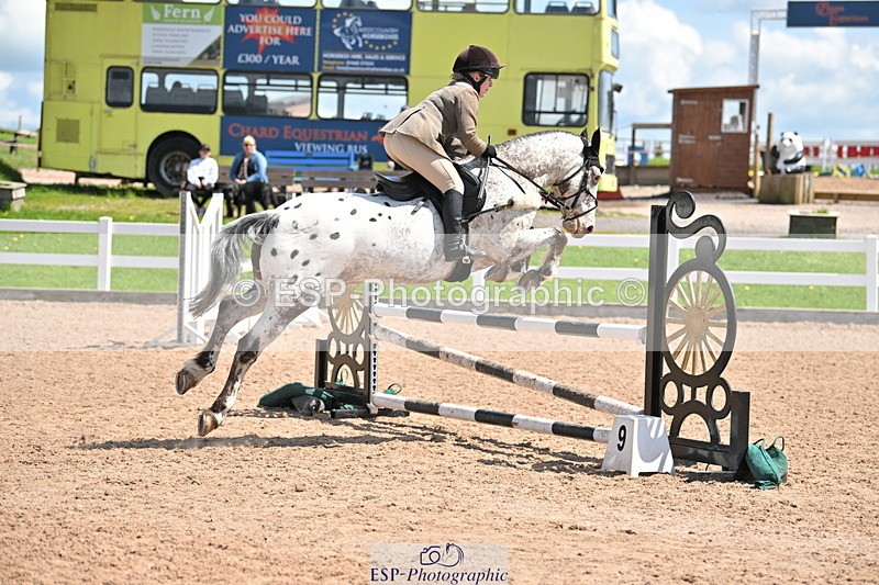 240504A-132315-02000 - Cls 20 & 21 Club & Schools 1m