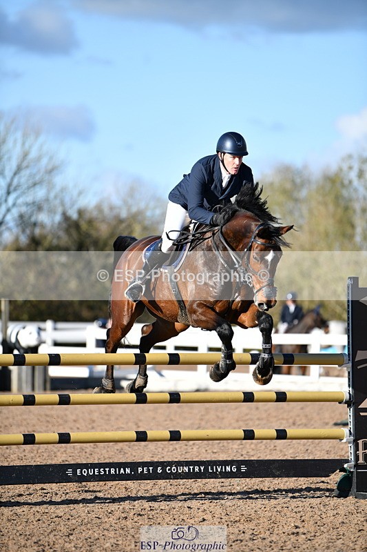 231110A-150719-00968 - Cls 6 Foxhunter & 1.20m Open