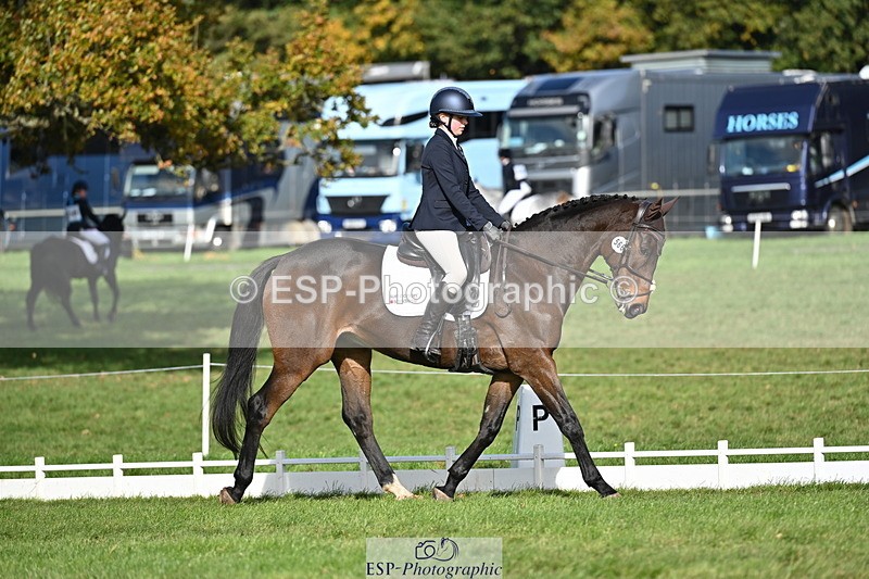 251024A-114756-09769 - G-566-Charlotte.Smith