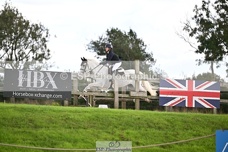 250921-153229-04012 - Cls 21 Pony 90cm Derby