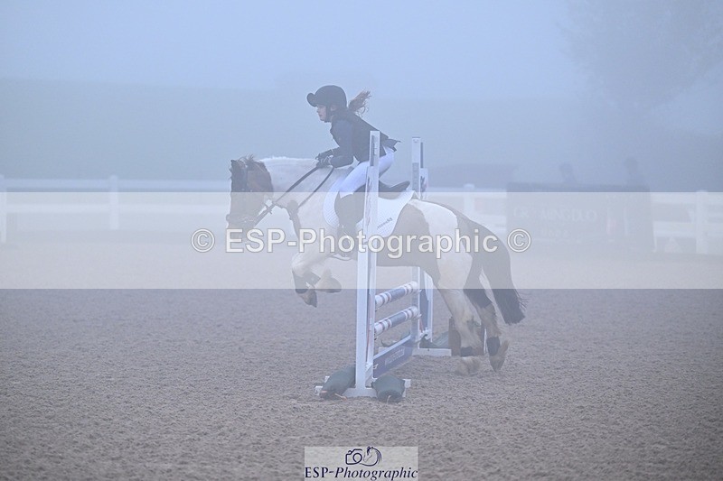 260118-094943-00019 - Cls 2 & 4 Pony Intro 70cm & 11 Year & Under 128cm