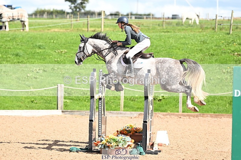 240913A-123301-04382 - Cls 15 Snr Foxhunter