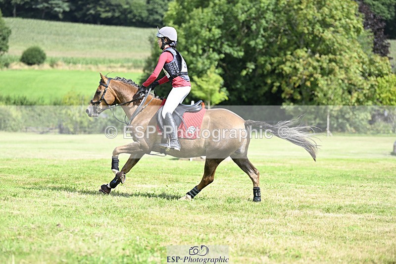 240825X-111037-32459 - 70cm XC 11.00 to 12.00