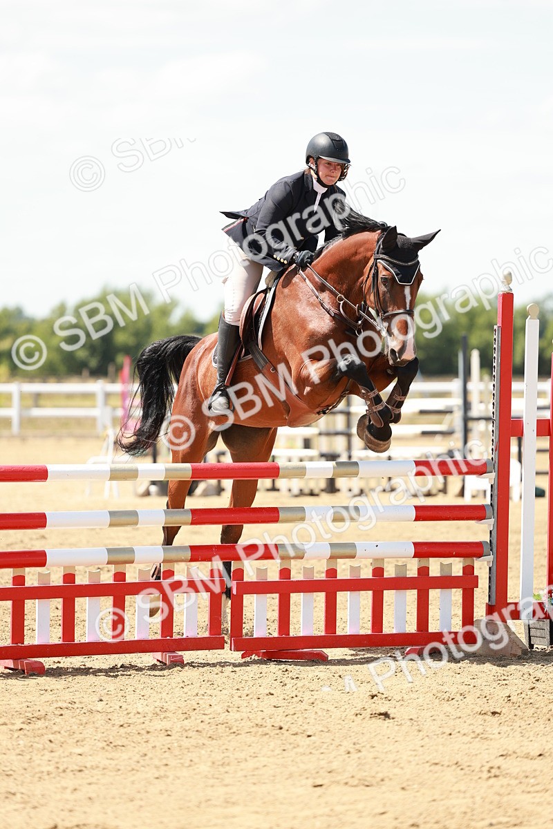 SBM_007463 - Class 3 - Senior Newcomers - 1.10m Open