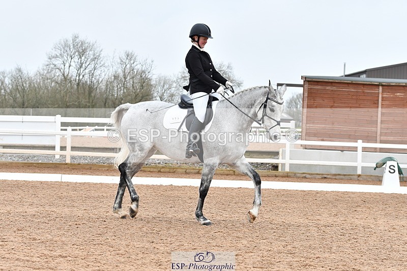 240121A-112727-00557 - Cls 5 Novice 37A