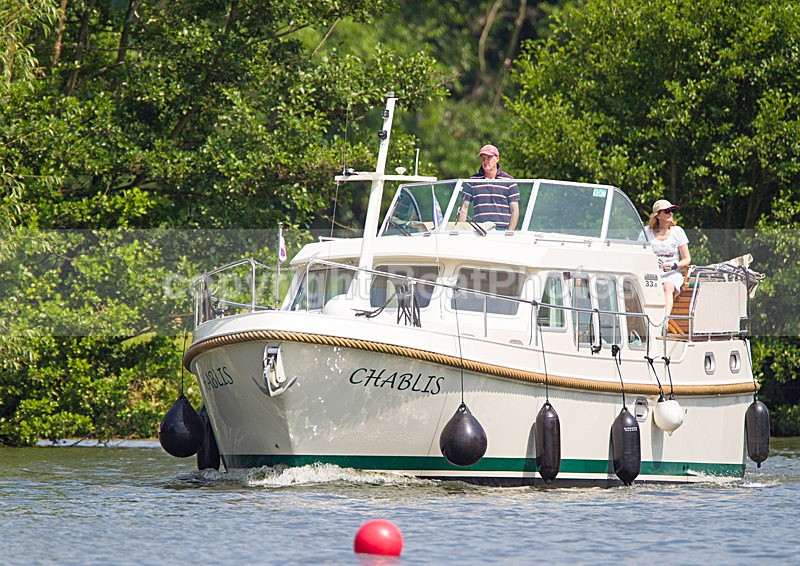 130705 CHABLIS 1119051D40585HaraldJoergens - HENLEY ROYAL REGATTA - Friday 5th July 2013