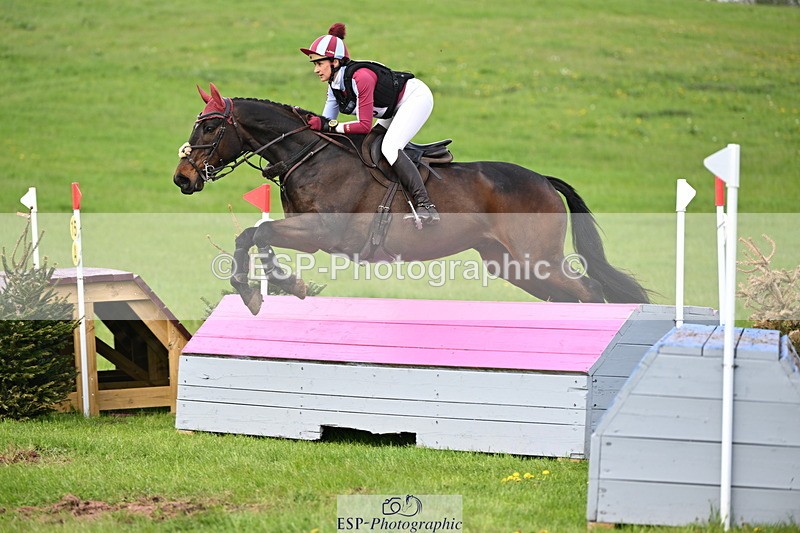 250419-173657-14498 - 869-Lizette.Jackman-MURPHYS.GAUNTLET