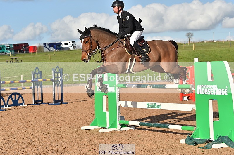 240306A-160624-01934 - Cls 5 Foxhunter and 1.20m Open