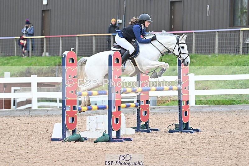 231119A-120729-05583 - Sun Cls 5 Newcomers & 1m Open