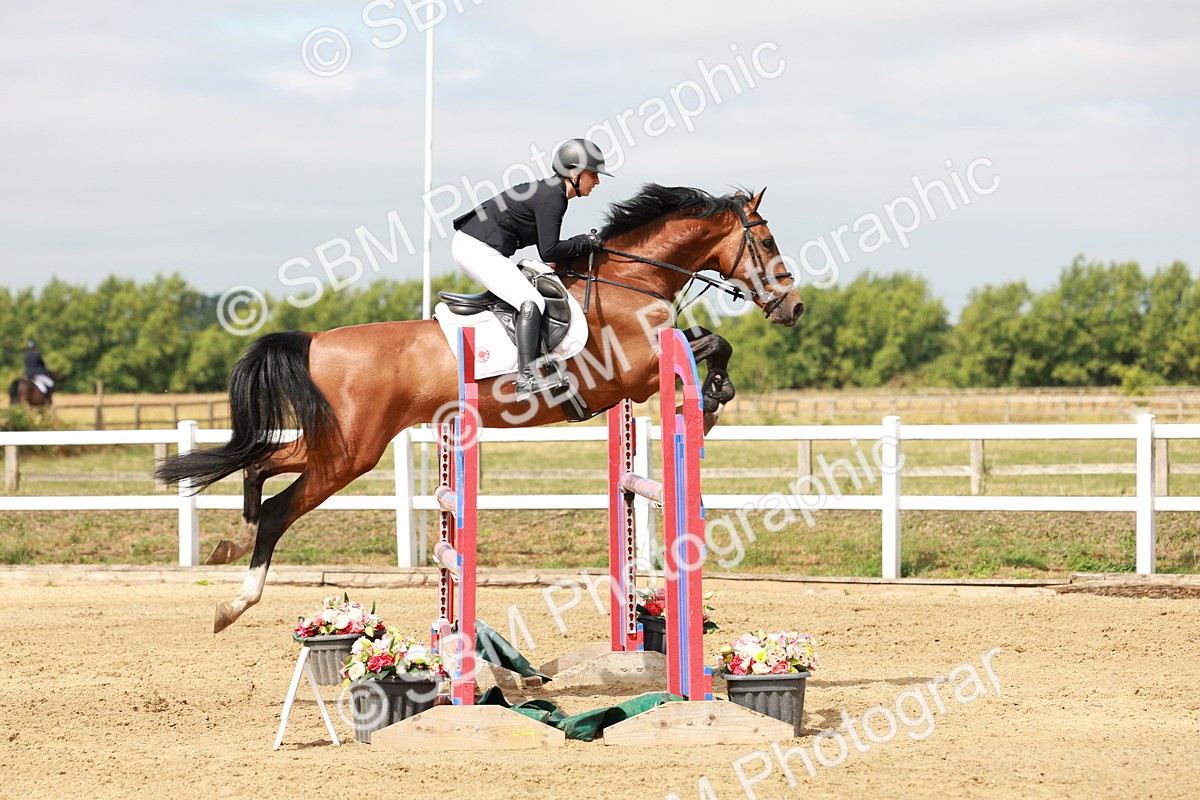 SBM_016920 - Class 20 - Senior Newcomers - 1.10m